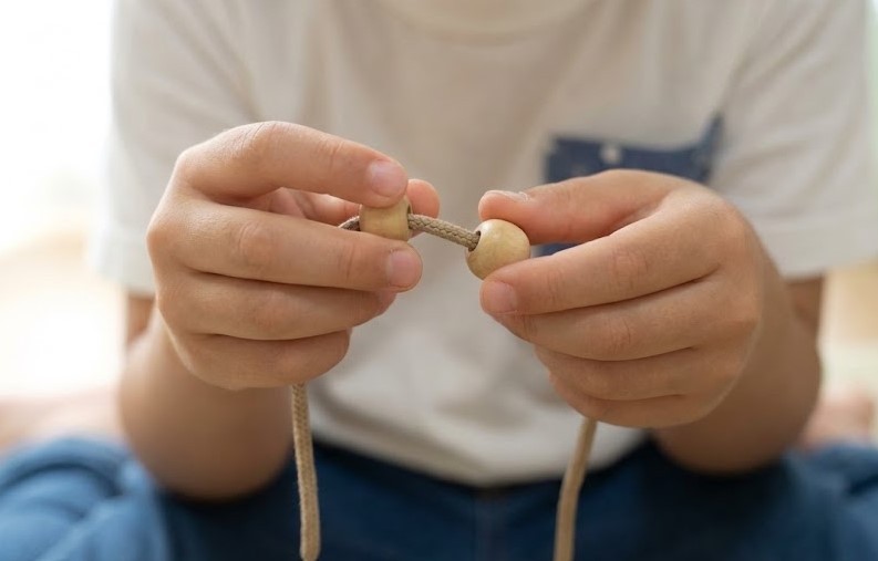 モンテッソーリ教育を自宅で体験する遊び