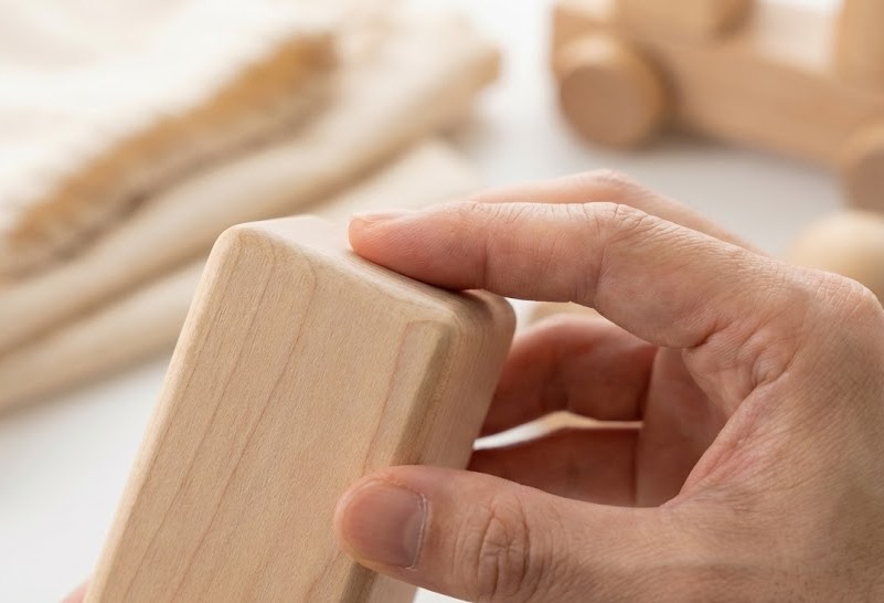 知育玩具を0歳からモンテッソーリで選ぶ基準