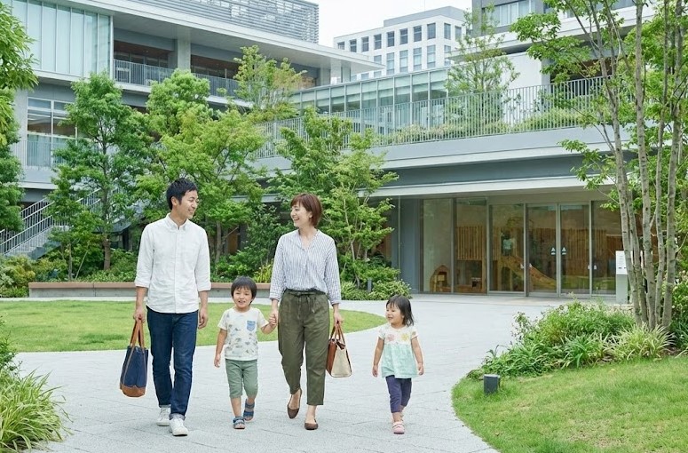 施設までのアクセスや場所と駐車場情報