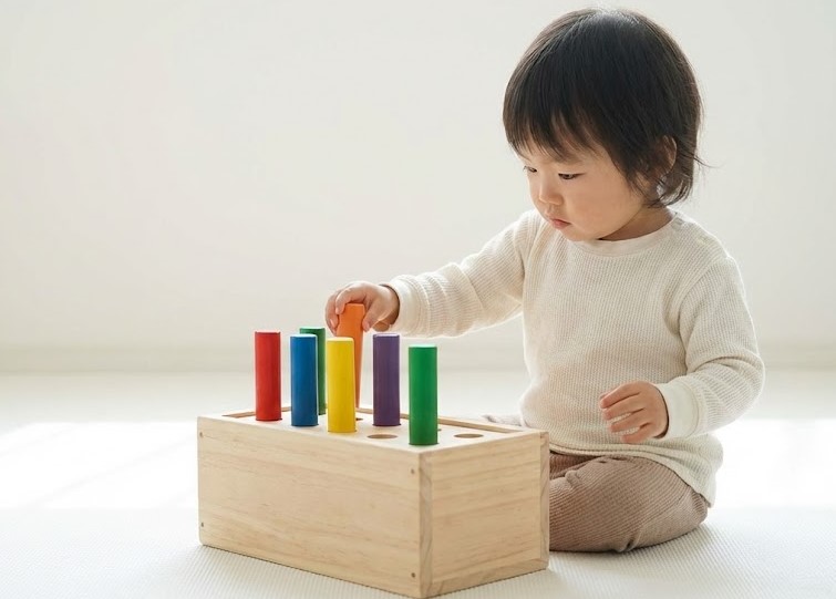 モンテッソーリ教育を取り入れた知育遊び