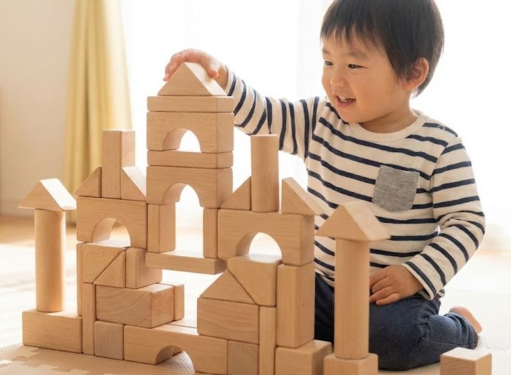 3歳頃まで飽きずに長く遊べるコスパ抜群の玩具