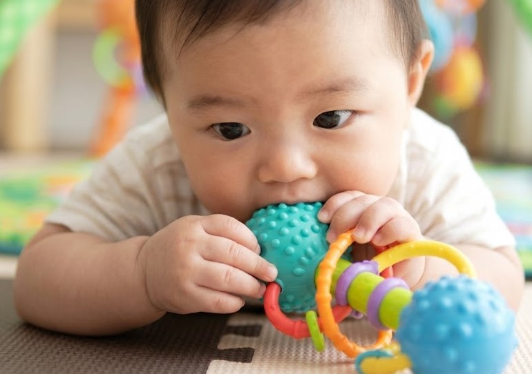 ボーネルンドのラトルキャンディが人気の秘密